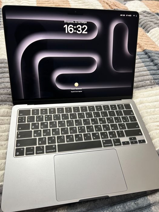 Продаю MacBook в идеальном состоянии!