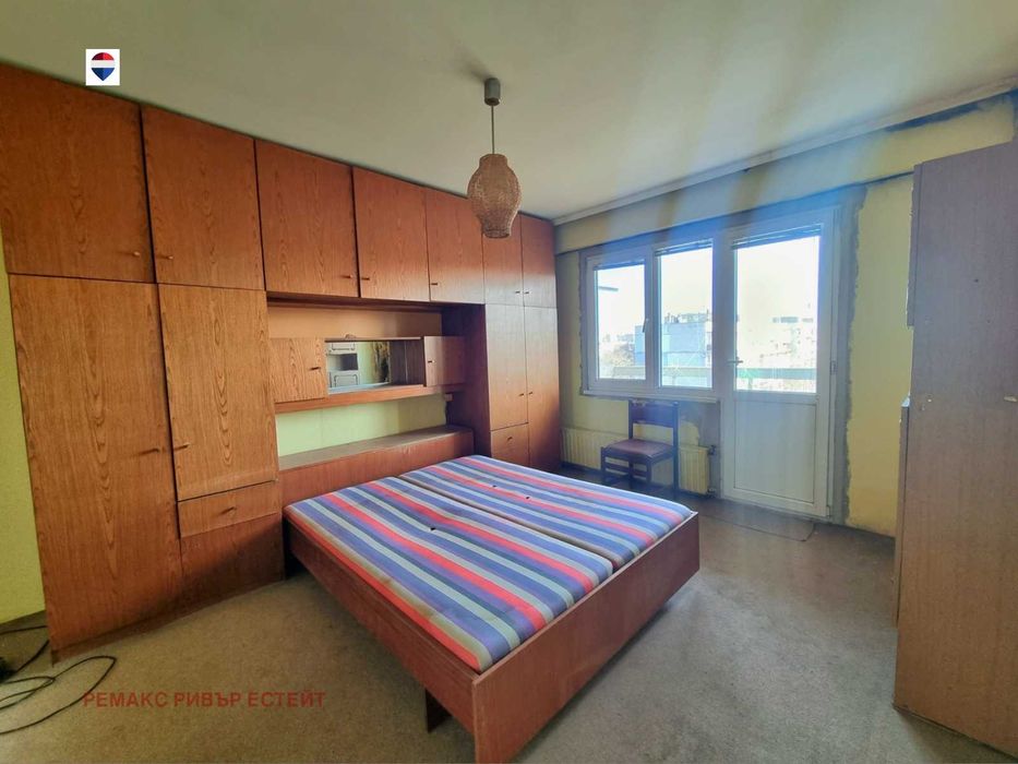 Продава се Четиристаен апартамент в Русе, Възраждане - 95 кв.м за 553 €/кв.м - Снимка #1