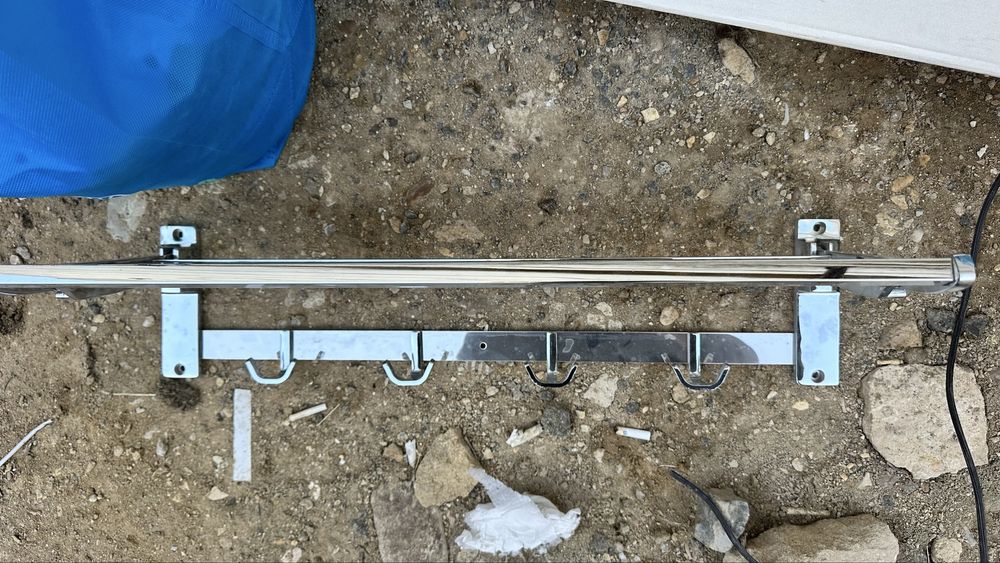 Вешалка настенная