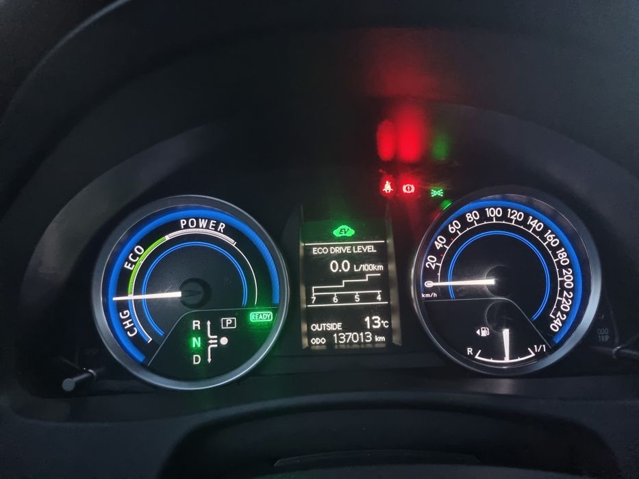 Toyota Auris Hybrid, 1.8, 2015