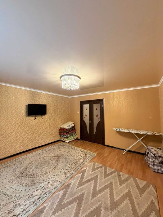 продается 2 ком квартира