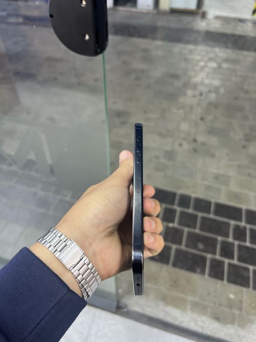 Iphone 15 pro max karopkali