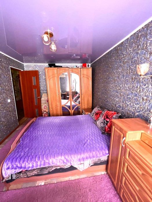 Продаётся 3 комн квартира