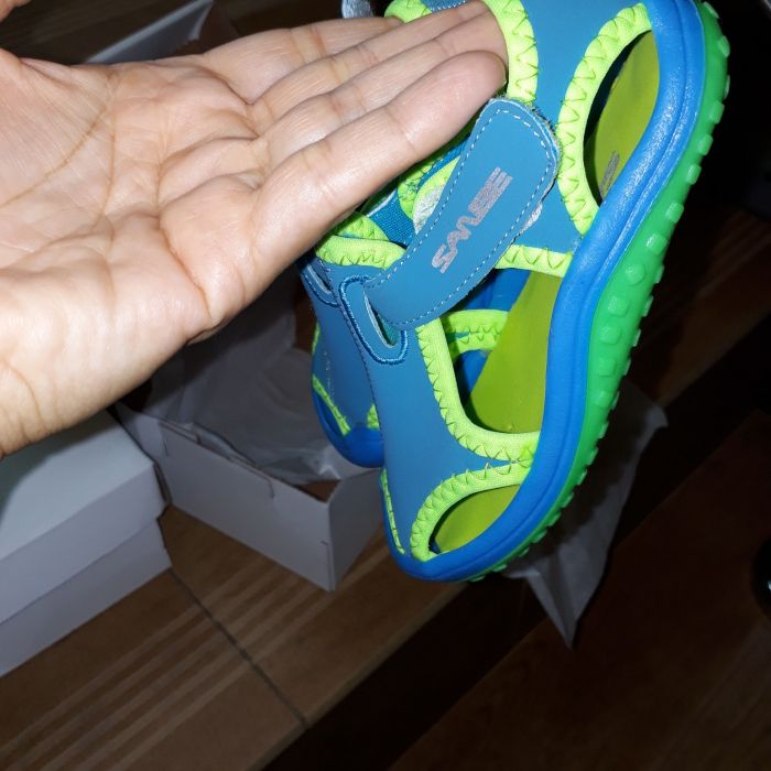 Sandale apă mărimea 22