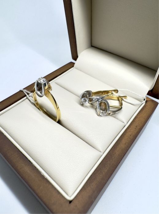 Московский ювелирный комплект кольцо серьги