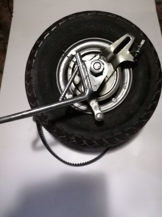 Roti spate scooter