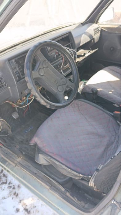 Продам гольф 2 на запчасти