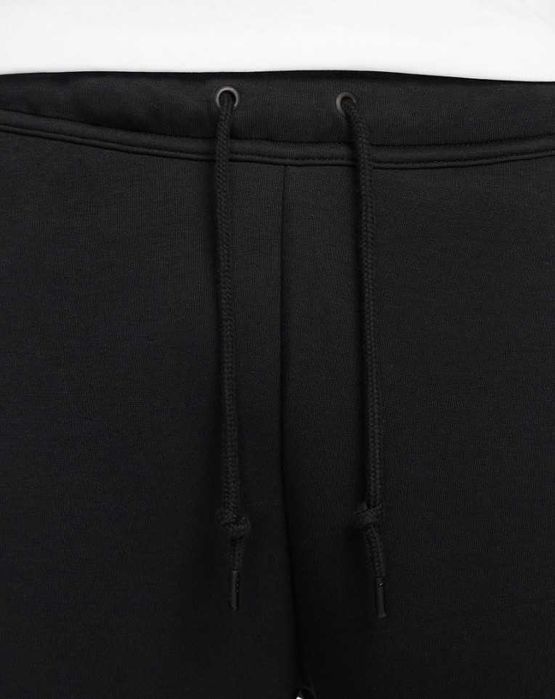 Оригинално долнище на Nike Tech! XXL
