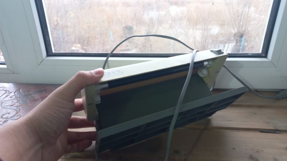 ультрафиолетовый детектор банкнот