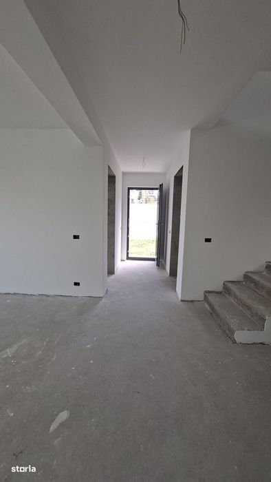 Casă / vilă Mărăcineni / Argeș , finisaje moderne !