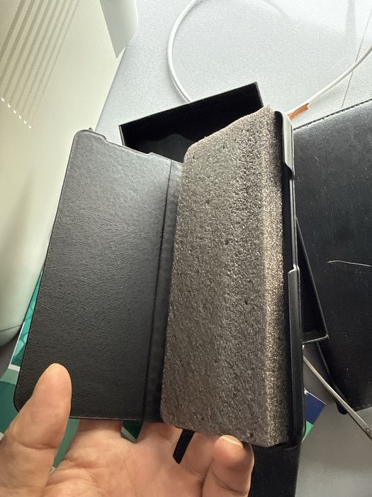 Продам чехол для Samsung Galaxy Fold 5