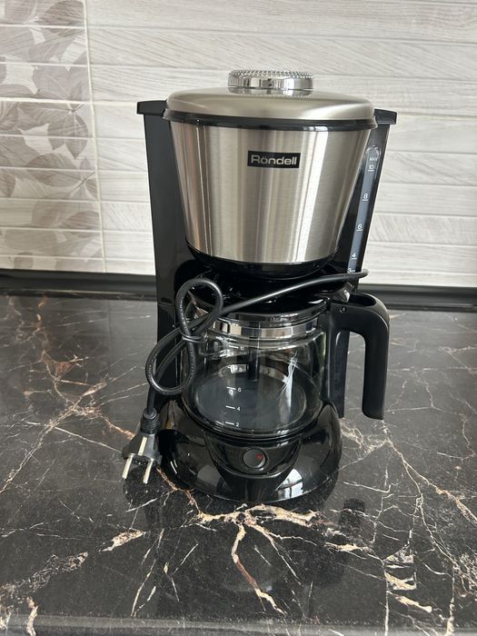 Кофеварка Rondell RDE-1100