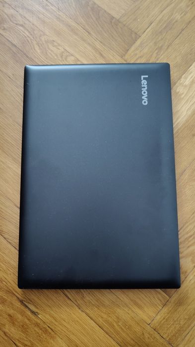 Laptop Lenovo 17,3 inch /4 GB / ssd 128 / AMD /