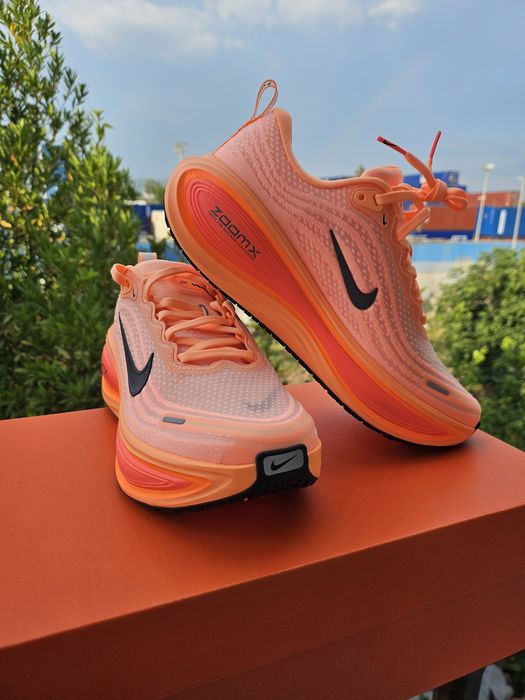 Nike Vomero Plus