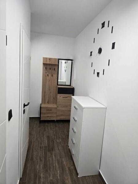 Дава се под наем Двустаен апартамент в Бургас, Център - 65 кв.м за 600 € - Снимка #5