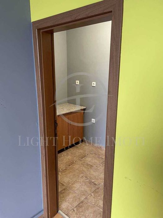 Продава се Офис в Пловдив, Гагарин - 72 кв.м за 1042 €/кв.м - Снимка #2