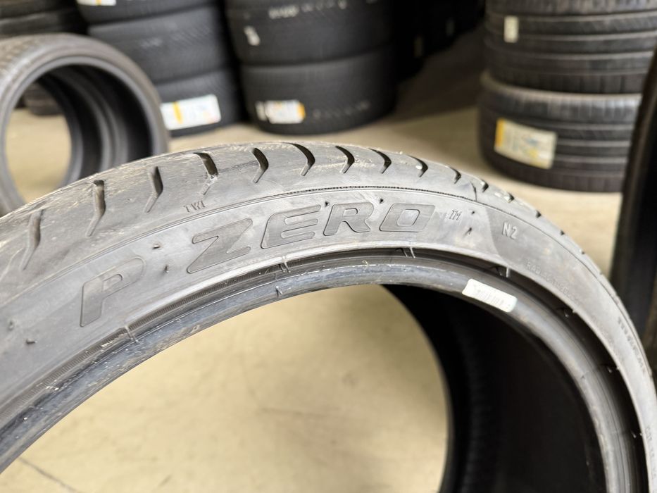 235/35/19 305/30/19 PIRELLI