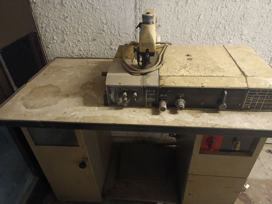 Траш машина за изтъняване на кожи с аспирация