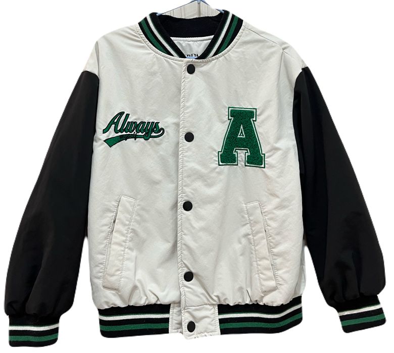 1 рет киілген куртка Зара фирма почти новый жұқа көктемге