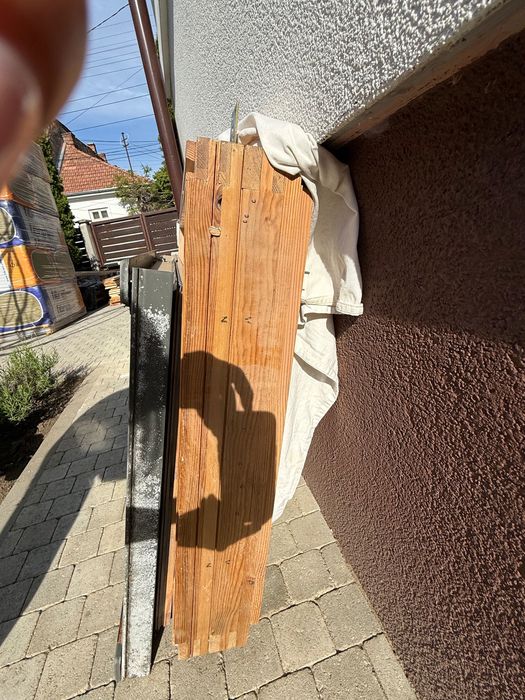 Vand fereastra mansarda Fakro 1600*78 mm cu rama pentru tigla metalica