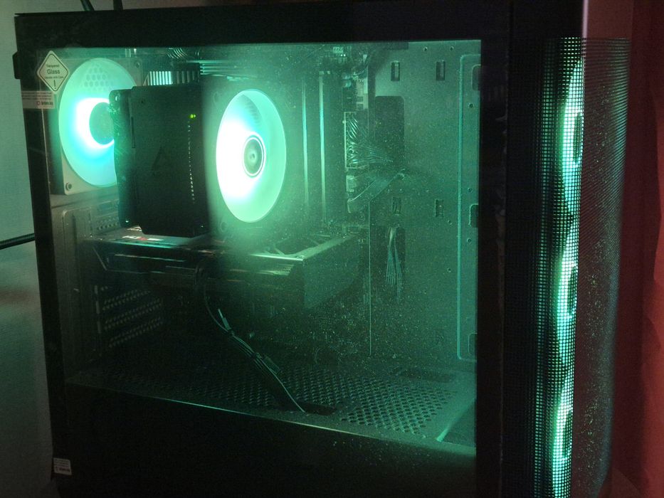 Gaming PC 9060XT 16GB