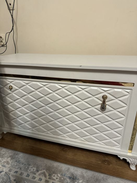 Сандык двойной белый