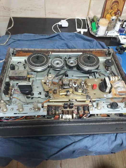 MAGNETOFON  PENTRU  PIESE   MAJAK  205   kashtan.jupiter tesla  b115