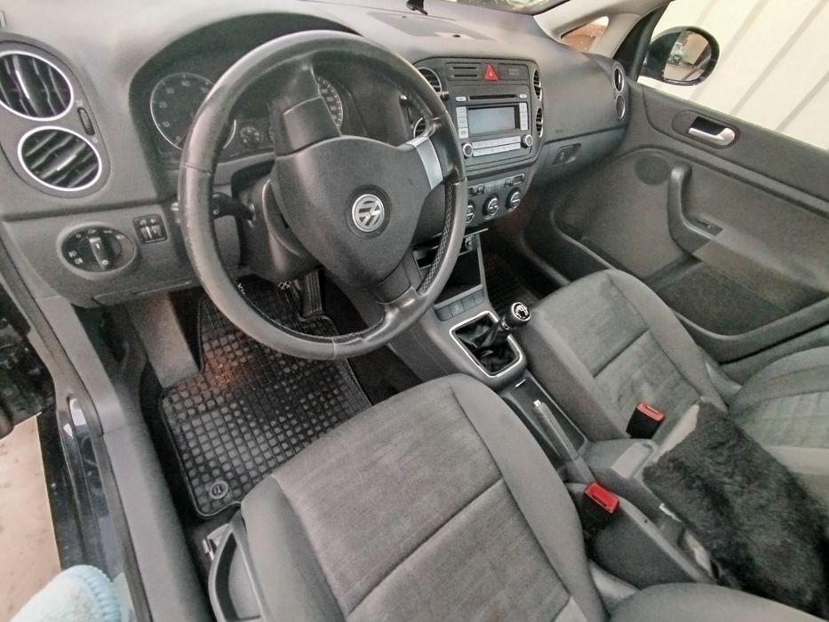 Vw Golf Plus 1.6 MPI  (102 cp)