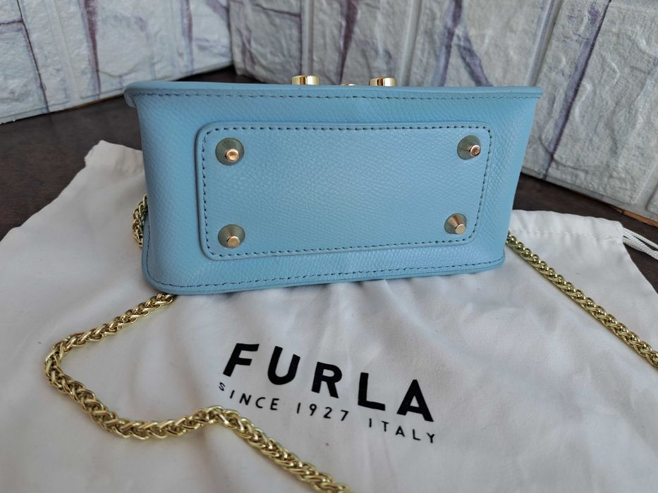 дамска чанта,Furla малка кожена чантичка-естествена кожа