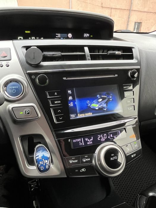 Toyota Prius Plus Hybrid - 7 Locuri - 2020