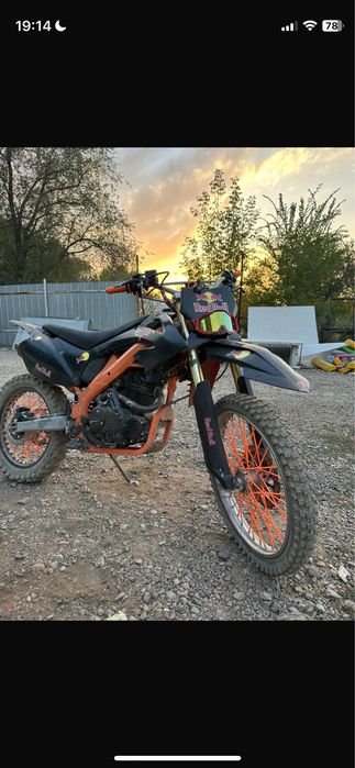 Продам эндуро 250