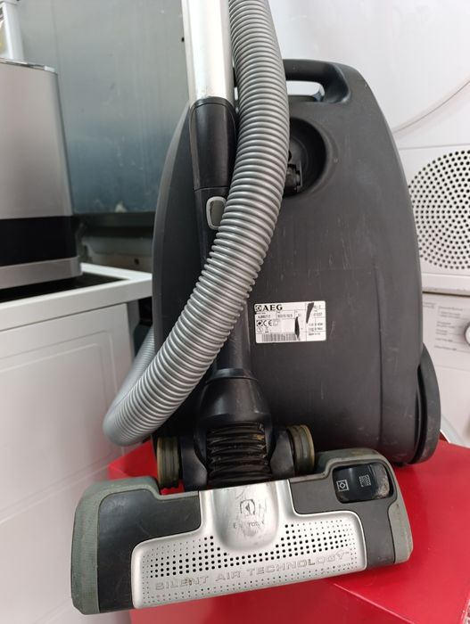 Прахосмукачка AEG Jetmaxx