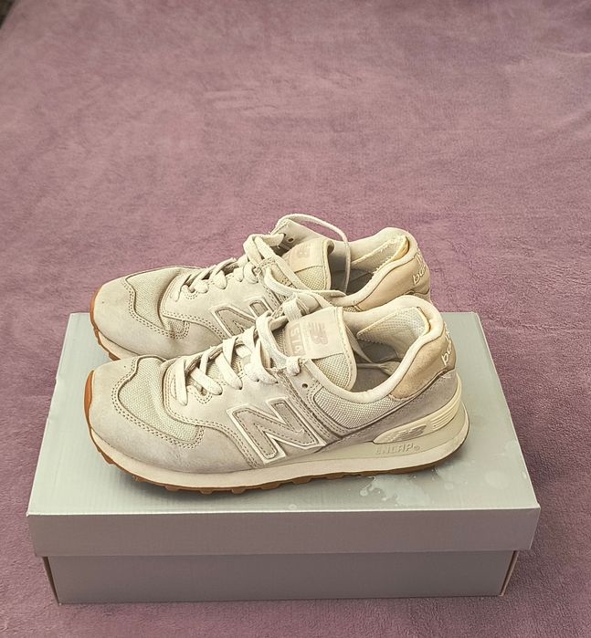 Adidași New Balance 38