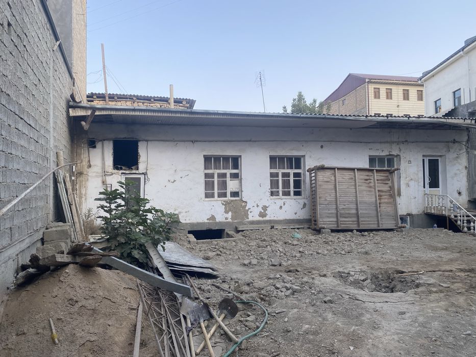 Срочно! продаётся дом в центре города 3,5 соток