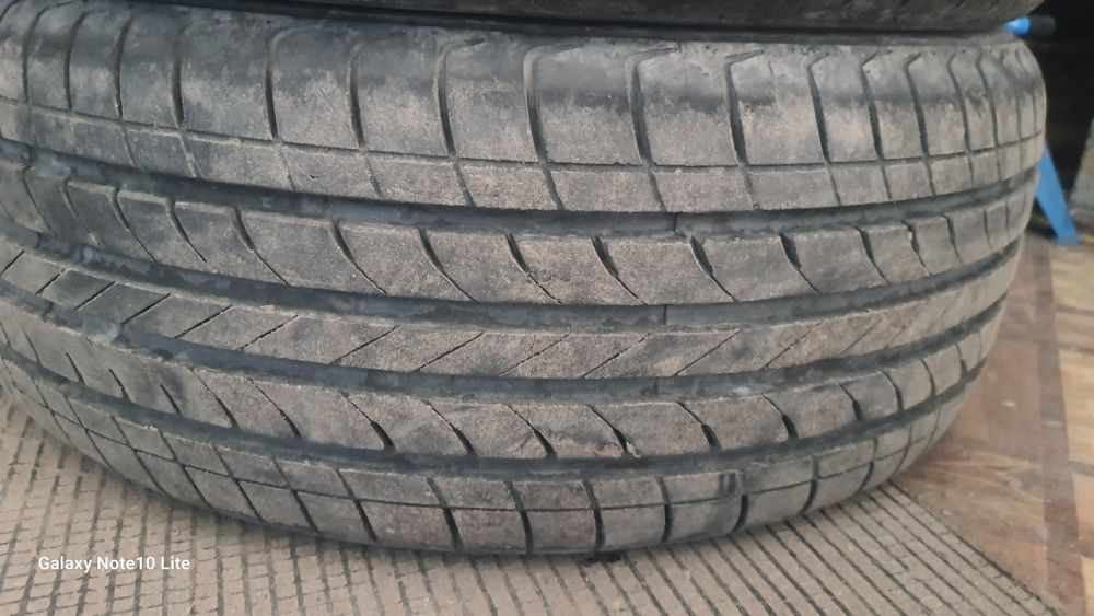 Шина родной гентра 15