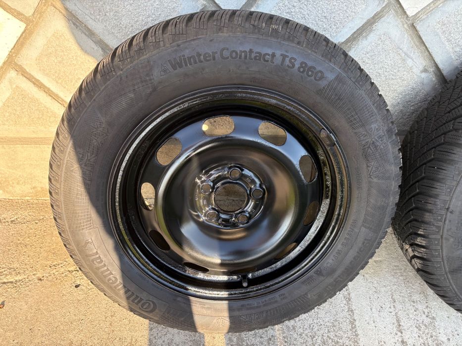 4 Anvelope de iarnă cu jante de tablă și capace! 195/65/15 M+S