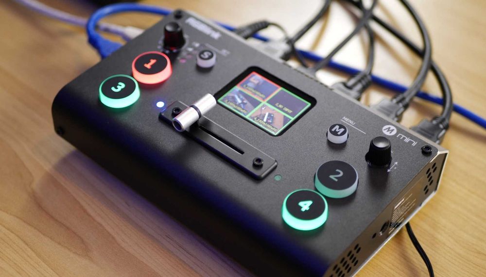 Super Mixer VIDEO suporta 4 camere hdmi, placa de captura inclusa filmare streaming podcast OBS monitor out multiview pt orice camera foto dslr laptop