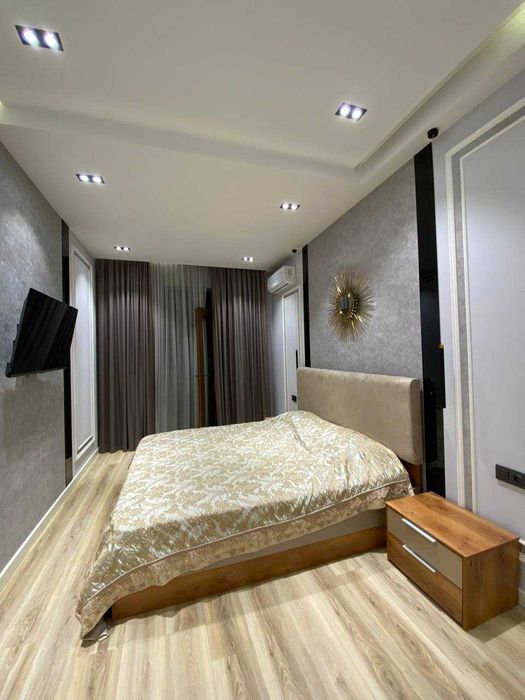 2шка на Мирзо Улугбекcком метро Хамида Алимджана ЖК "Янги Дархан" ID07