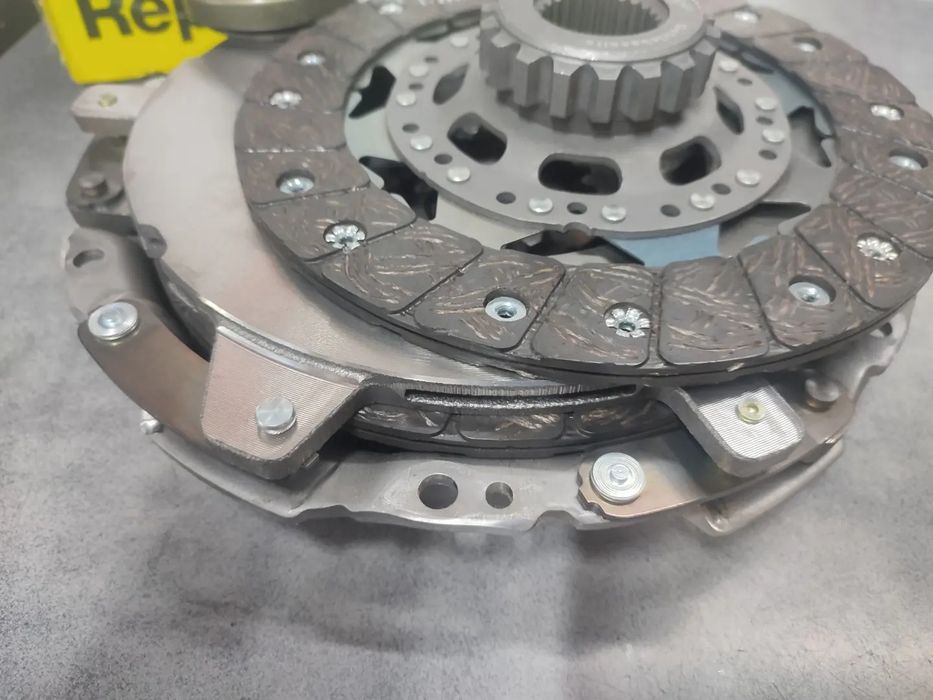 Комплект сцепления BMW E92 M3