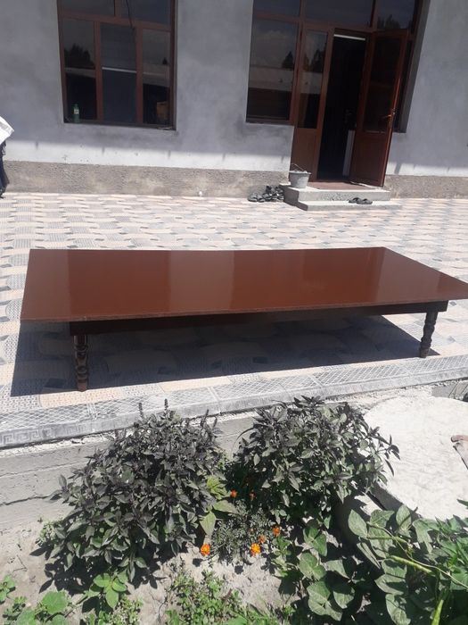 Стол стуллар сотилади