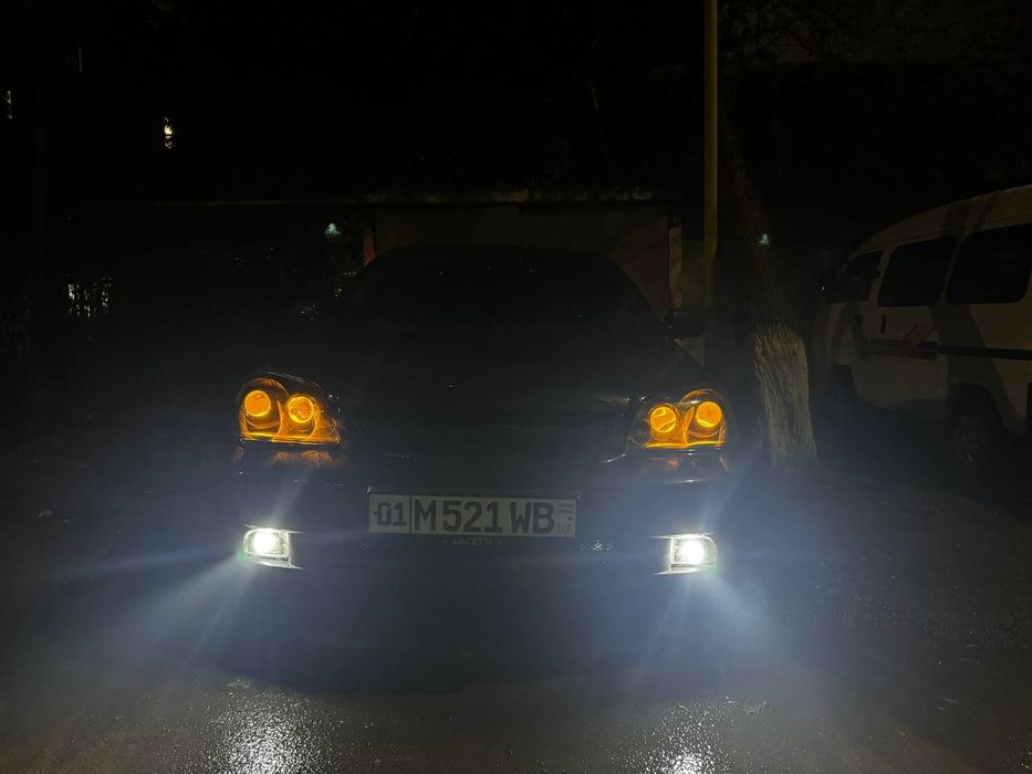 Продаётся Лачетти 1.8