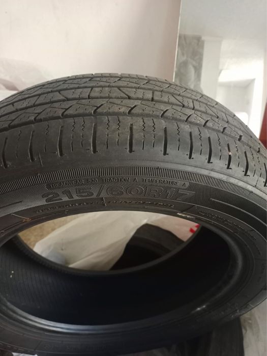 Продам шины 215/60 R17