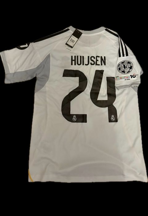 Tricou Huijsen real madrid
