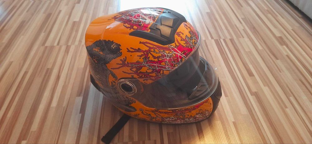 Каска за мотор. Размер S