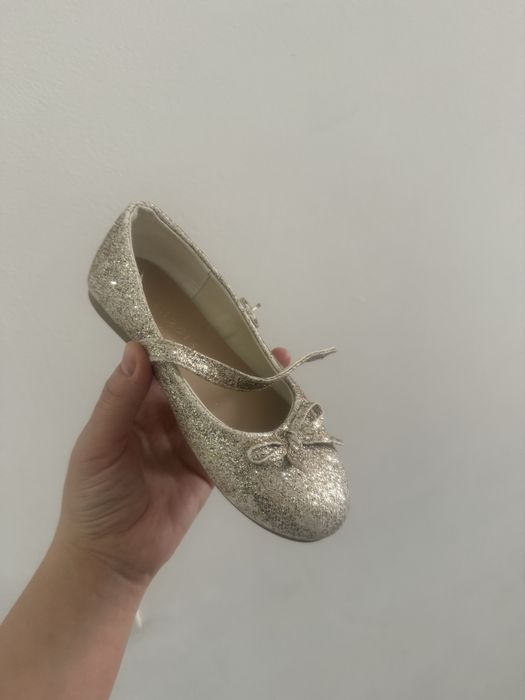 Продам новые туфли от Monsoon