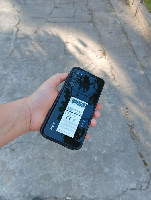Продаётся Redmi note 8