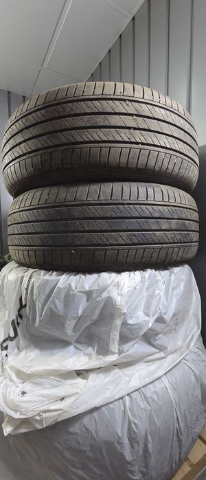 Продам резину баллоны 18х225х55