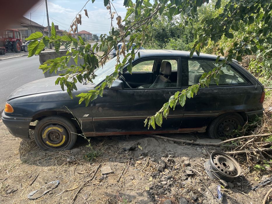 Opel Astra F На части