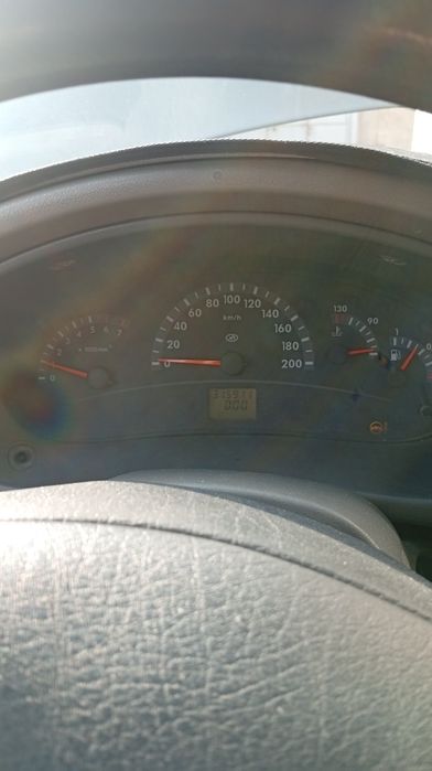 Lada kalina sotiladi prapani bor matorida xadavoyida ishi bor