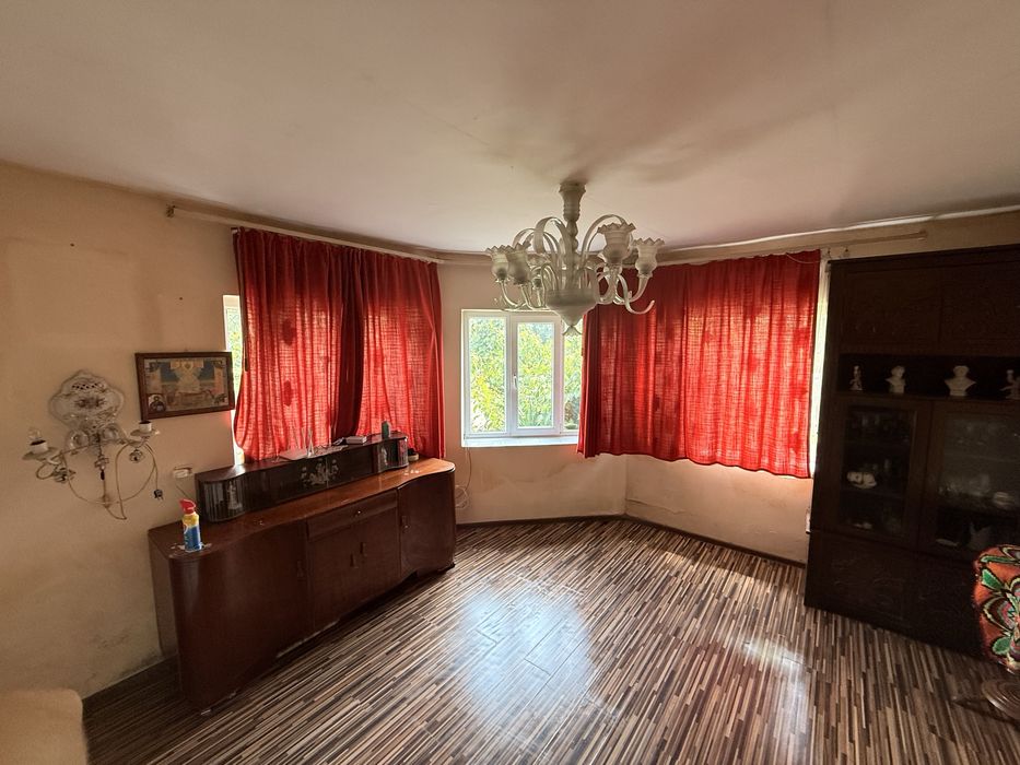 Casa si teren de vanzare com Pirscoveni, 30 min de Craiova